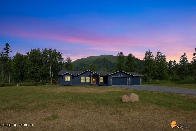 7355 E Narnia Circle, Palmer, AK 99645