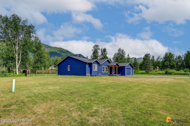 7355 E Narnia Circle, Palmer, AK 99645