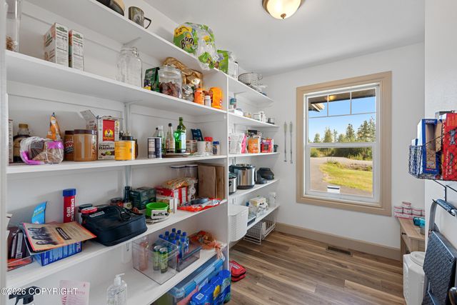 7355 E Narnia Circle, Palmer, AK 99645