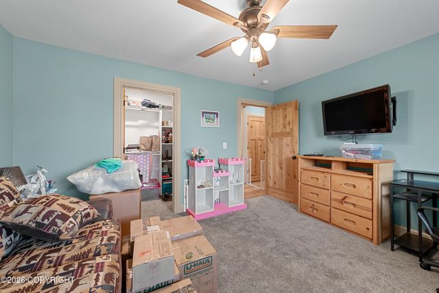 7355 E Narnia Circle, Palmer, AK 99645