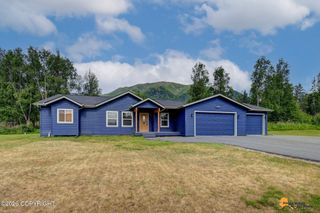 7355 E Narnia Circle, Palmer, AK 99645
