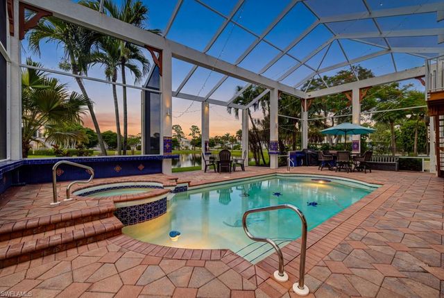 18110 Parkridge CT, Fort Myers, FL 33908