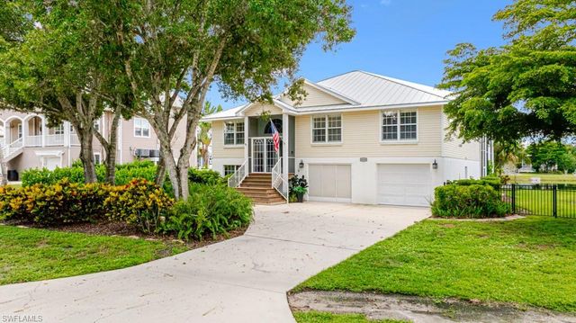 18110 Parkridge CT, Fort Myers, FL 33908