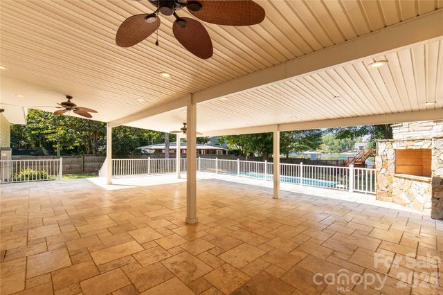 5555 Riverfront Road, Lake Wylie, SC 29710