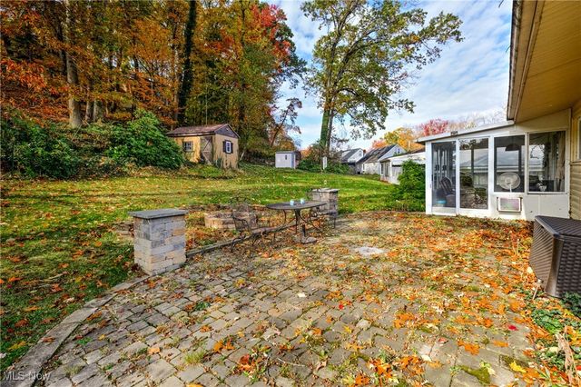 2050 Chapel Hill Drive, Youngstown, OH 44511