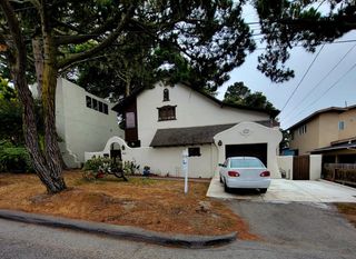 677 Taylor Street, Monterey, CA 93940