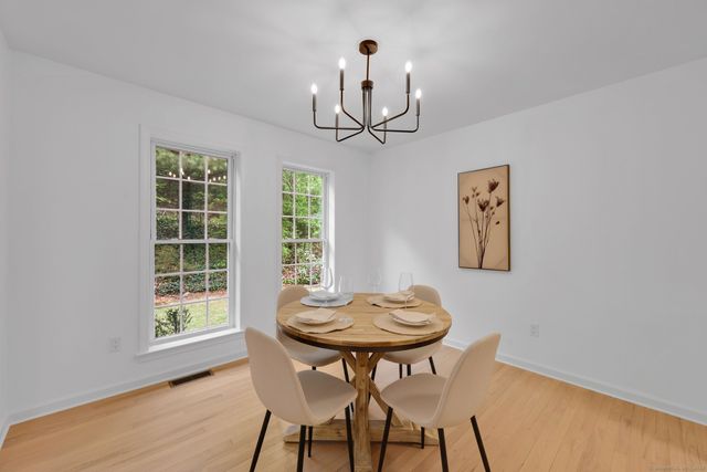 9-A Alice Drive, Burlington, CT 06013