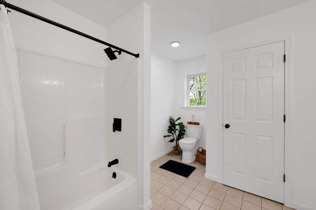 9-A Alice Drive, Burlington, CT 06013