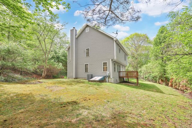 9-A Alice Drive, Burlington, CT 06013