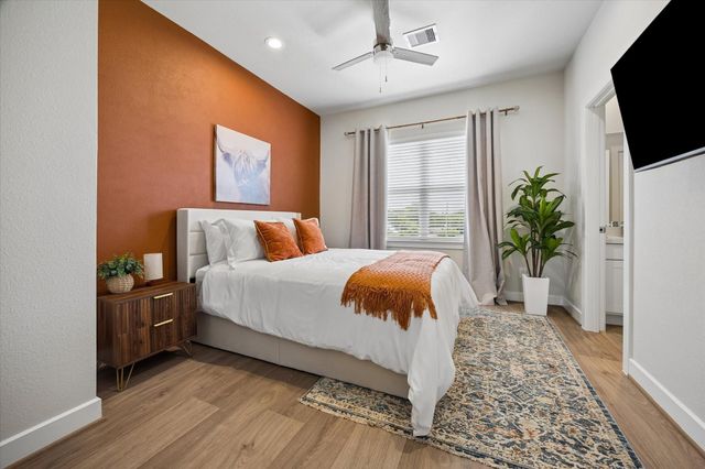 10614 Cascade Ledge Ln, Houston, TX 77025