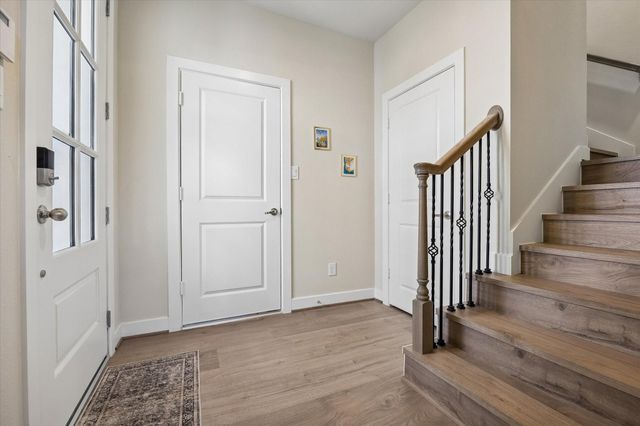 10614 Cascade Ledge Ln, Houston, TX 77025