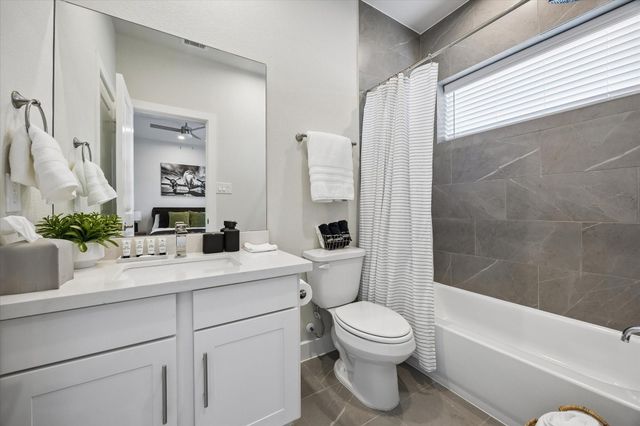 10614 Cascade Ledge Ln, Houston, TX 77025