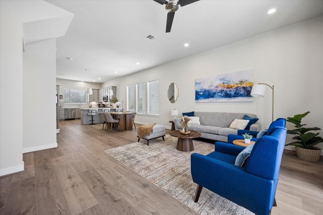 10614 Cascade Ledge Ln, Houston, TX 77025