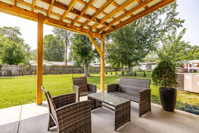 934 Temple Ct, Murfreesboro, TN 37130