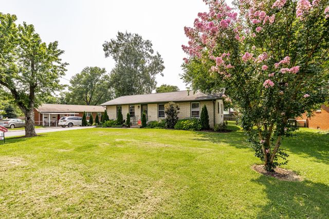 934 Temple Ct, Murfreesboro, TN 37130