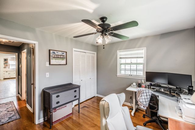 934 Temple Ct, Murfreesboro, TN 37130