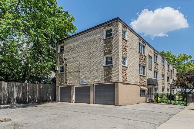 7952 MADISON Street 2E, River Forest, IL 60305