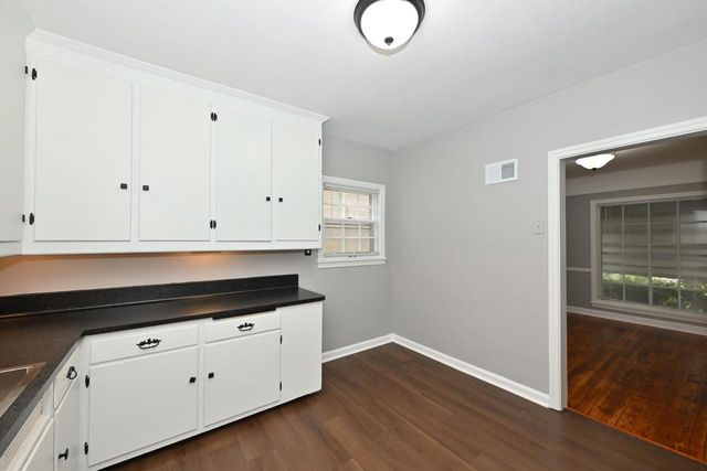 5724 Roosevelt DRIVE, Milwaukee, WI 53216