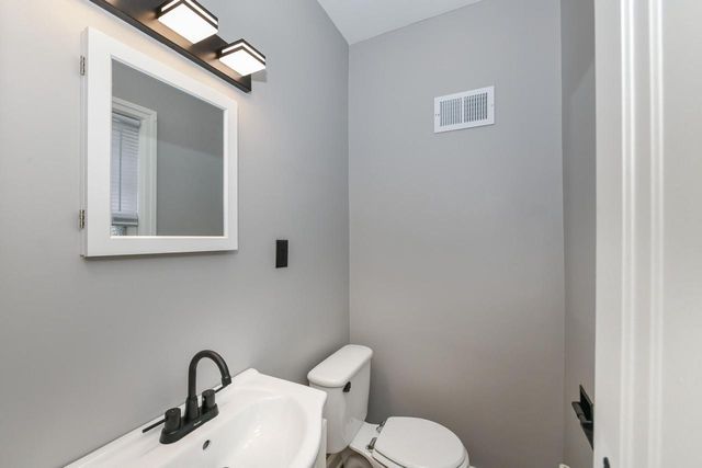 5724 Roosevelt DRIVE, Milwaukee, WI 53216