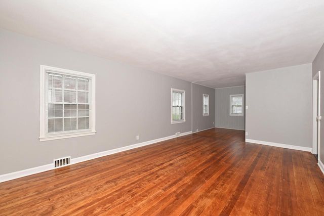 5724 Roosevelt DRIVE, Milwaukee, WI 53216