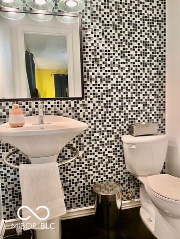 311 N Kelli Drive, Ellettsville, IN 47429