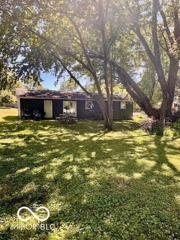 311 N Kelli Drive, Ellettsville, IN 47429