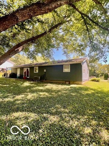 311 N Kelli Drive, Ellettsville, IN 47429