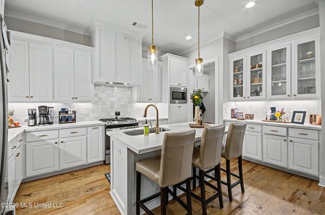 966 Glenwild Circle, Canton, MS 39046
