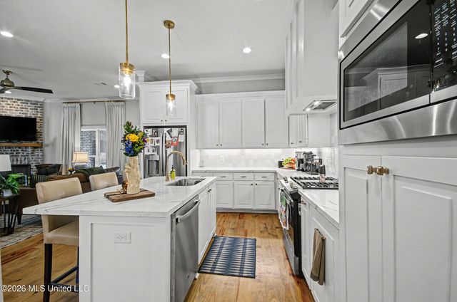 966 Glenwild Circle, Canton, MS 39046