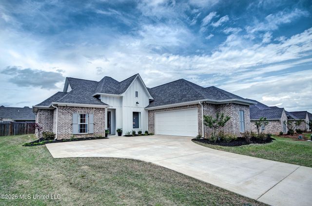 966 Glenwild Circle, Canton, MS 39046