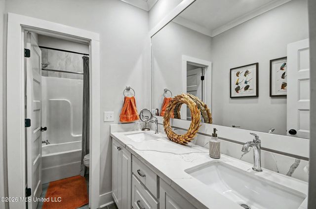 966 Glenwild Circle, Canton, MS 39046