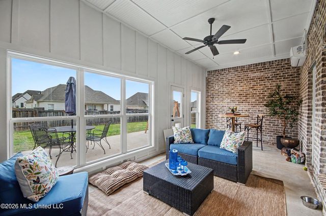 966 Glenwild Circle, Canton, MS 39046