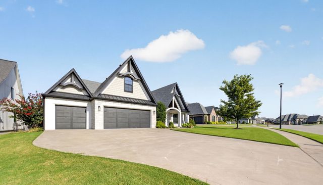12719 S 4th Street, Jenks, OK 74037