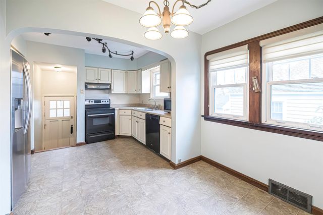 638 OAKMONT Avenue, Millcreek, PA 16505