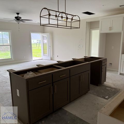 93 Ennis Road, Pembroke, GA 31321