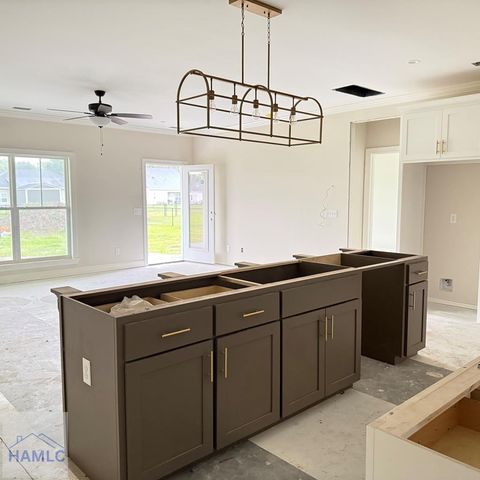 93 Ennis Road, Pembroke, GA 31321