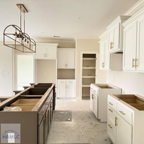 93 Ennis Road, Pembroke, GA 31321