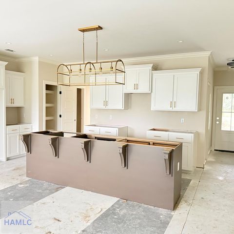 93 Ennis Road, Pembroke, GA 31321