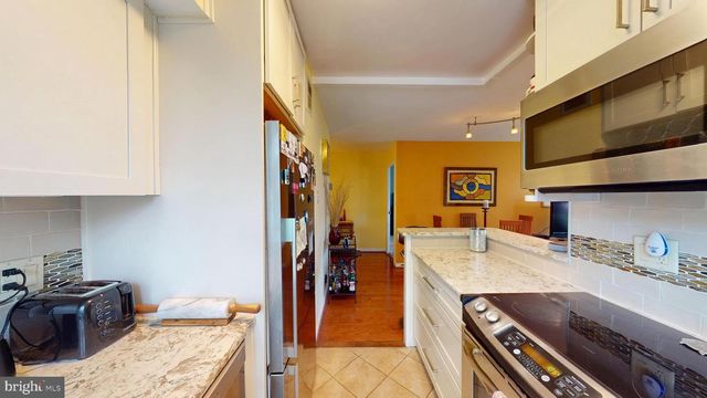 1435 4th St SW Apt B112, Washington, DC 20024