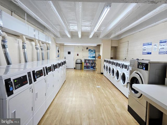 1435 4th St SW Apt B112, Washington, DC 20024
