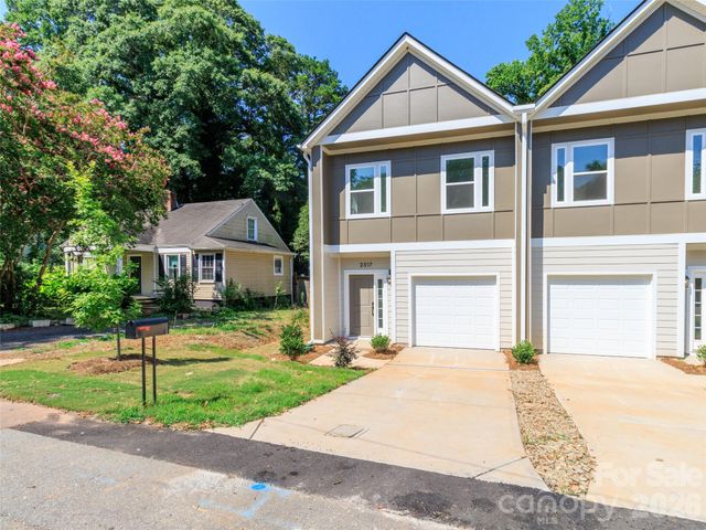 2517 Elon Street, Charlotte, NC 28208