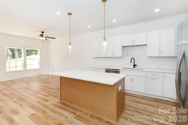 2517 Elon Street, Charlotte, NC 28208