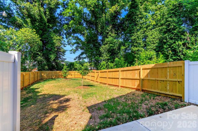 2517 Elon Street, Charlotte, NC 28208