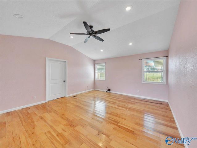 885 County Road 16, Dutton, AL 35744