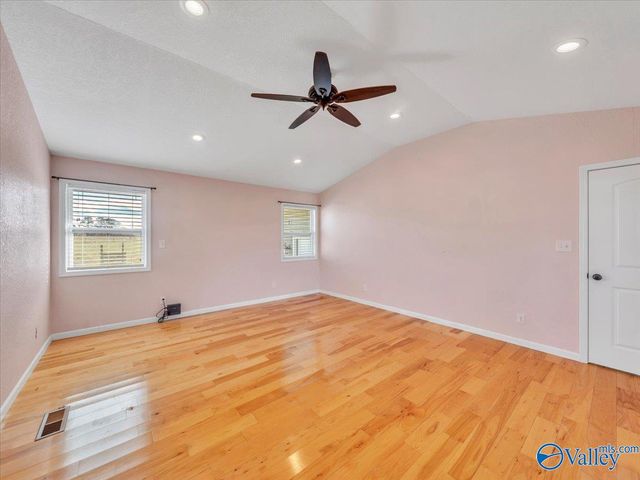 885 County Road 16, Dutton, AL 35744