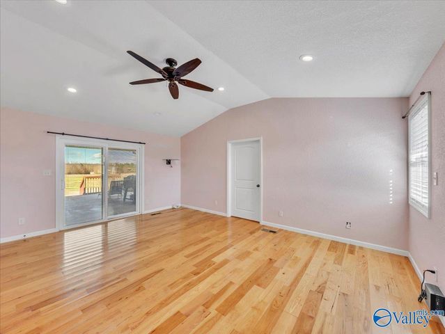 885 County Road 16, Dutton, AL 35744