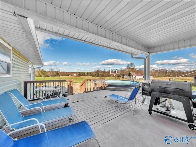 885 County Road 16, Dutton, AL 35744