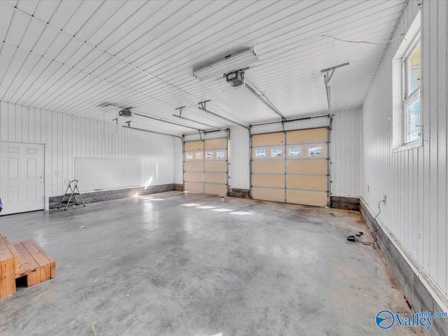 885 County Road 16, Dutton, AL 35744