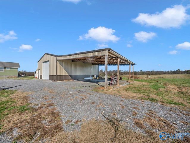 885 County Road 16, Dutton, AL 35744
