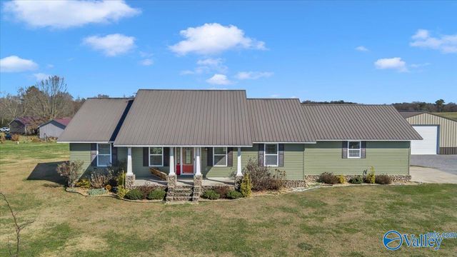 885 County Road 16, Dutton, AL 35744